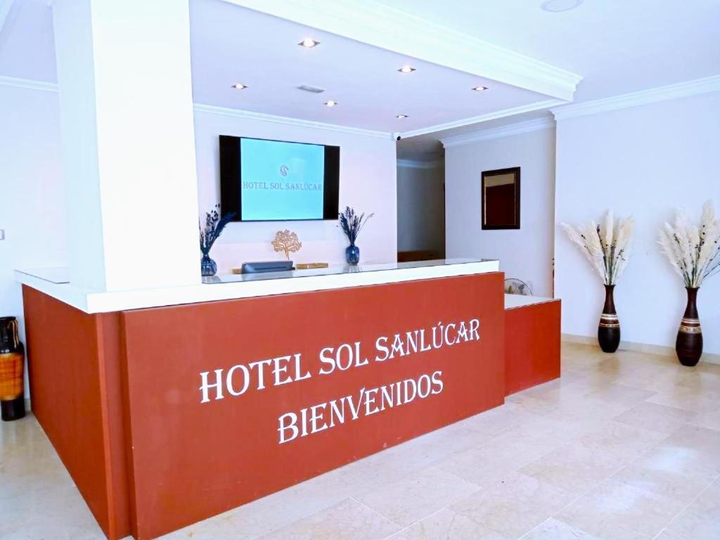 Hotel Sol Sanlucar Sanlucar la Mayor Bagian luar foto