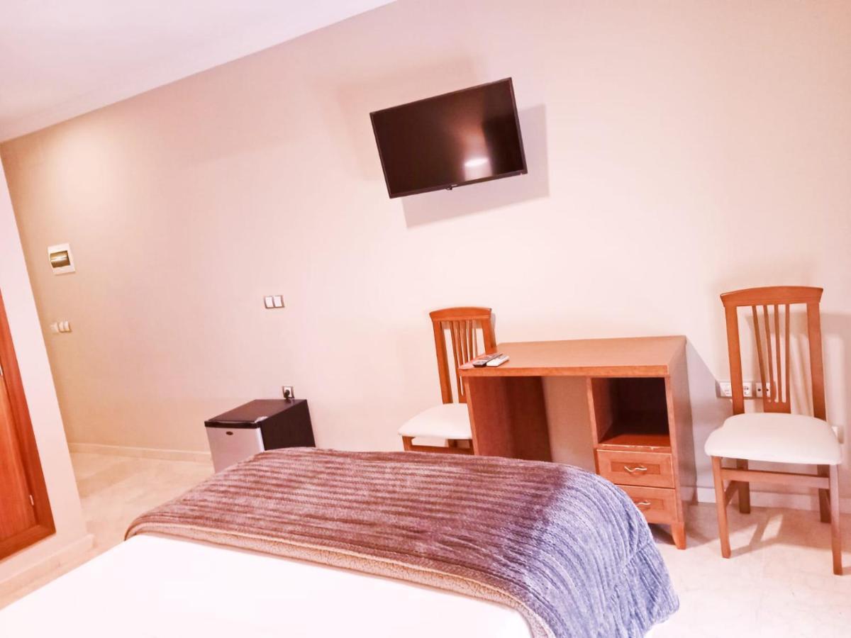 Hotel Sol Sanlucar Sanlucar la Mayor Bagian luar foto